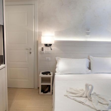 Hotel Residence Maria Grazia Rimini Exterior foto